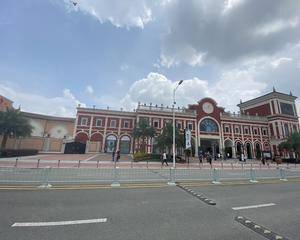 成都佛罗伦萨 - 进门连廊