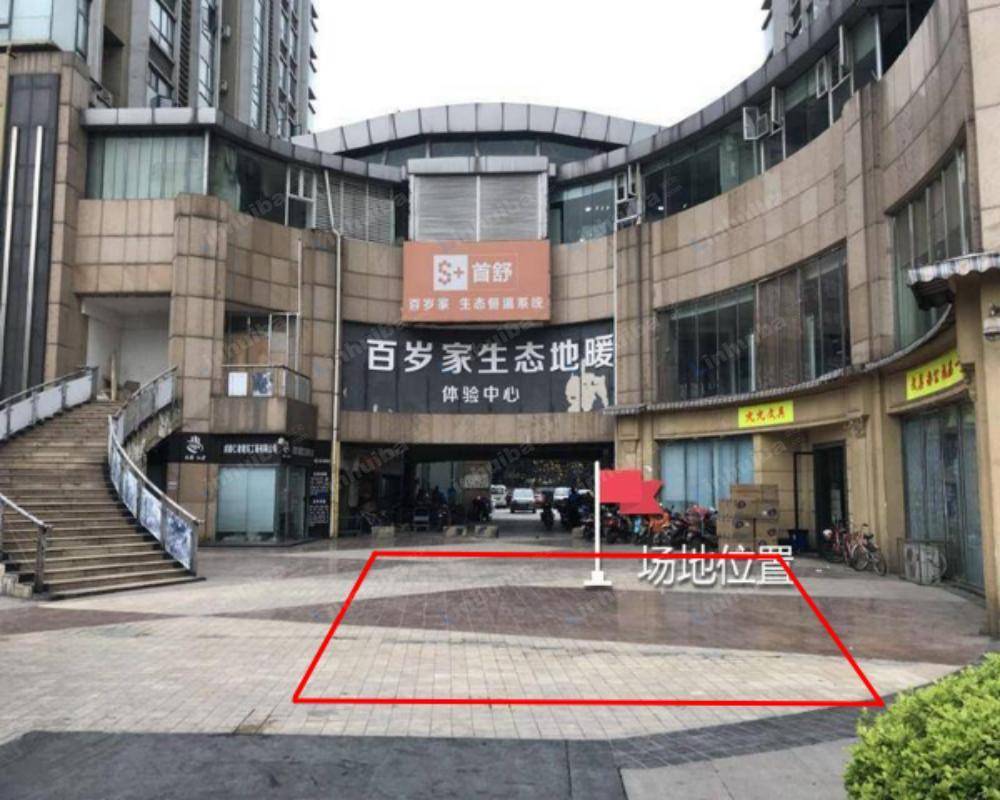 成都金茂广场 - 外广场