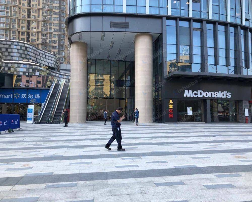 深圳勤诚达k 广场 - 外广场3