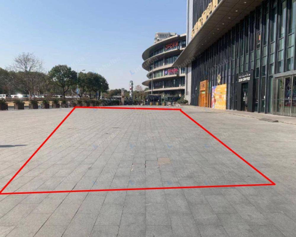 上海东鼎购物中心 - 外广场