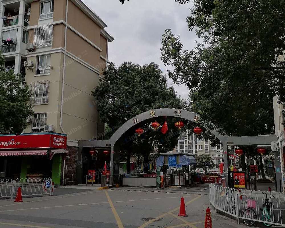 上海绿地银春小区