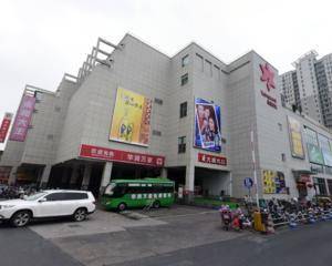 一楼KFC门口空地