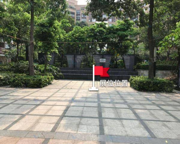 东林美域 - 东门进口处