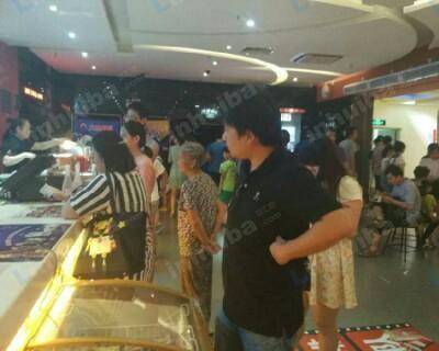 大地数字影院宝山大华店 - 大厅内