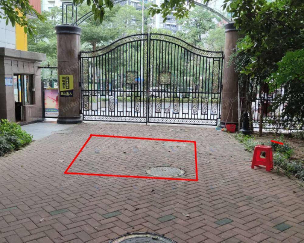 深圳市聚龙苑 - 西北门保安亭旁