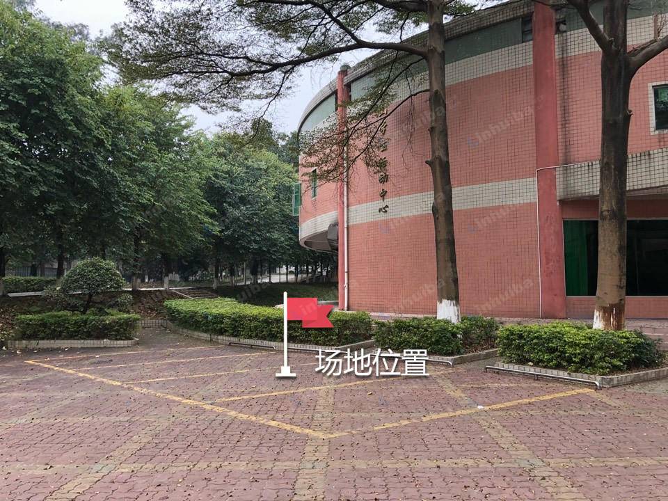 华南农业大学 - 华山活动中心停车场