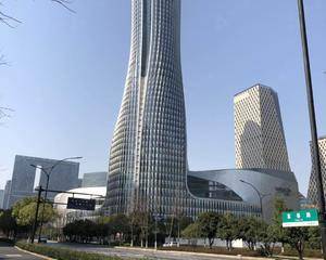 五层西连廊扶梯口