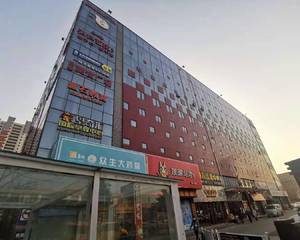 青岛中泽富春江购物广场 - 超市入口