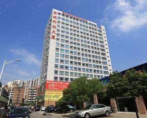 东莞南城科技大厦 - 中庭处