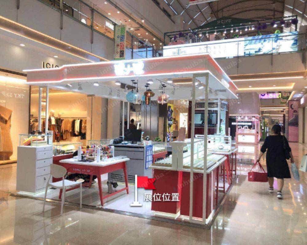 宁波万达广场鄞州店 - 一层连廊