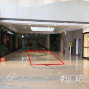 一层星巴克连廊处