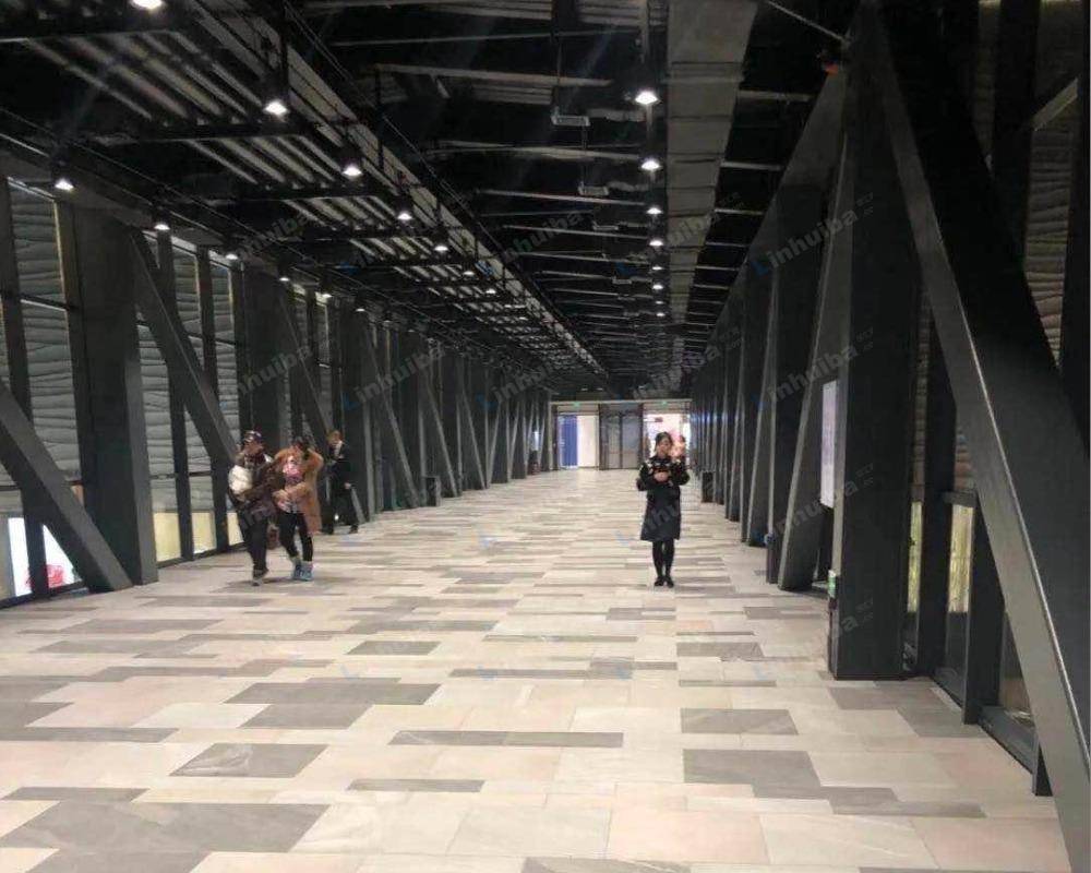 哈尔滨卓展购物中心 - 一期与二期连廊