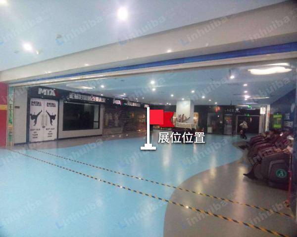 天阳亲子广场慧忠路店 - 大厅中央空地