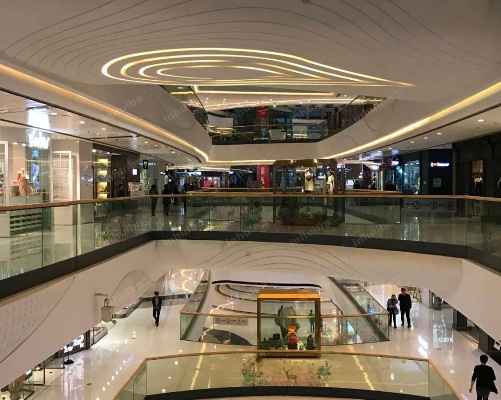昆明万达广场西山店 - 室内中庭