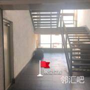 二层东区楼梯口
