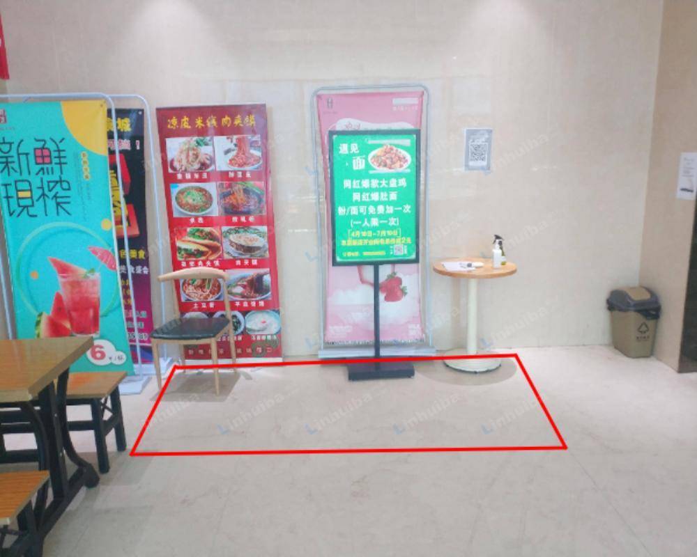 西安源时代美食广场 - 电梯出入口