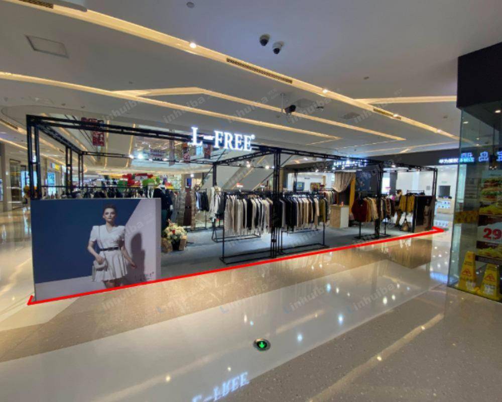 上海华润五彩城 - 1楼连廊