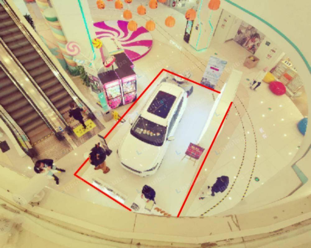 青岛悦荟广场 - 一层中庭