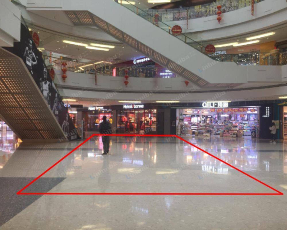 厦门新景舜弘现代城 - 一楼2号门中庭