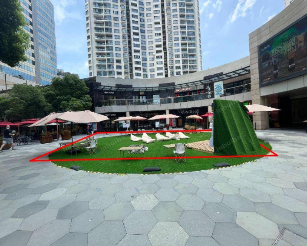 上海虹桥南丰城 - 圆形广场