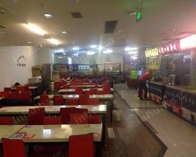 宝安大厦负一楼美食广场 - 美食广场入口处