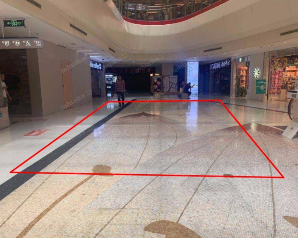 上海莲花国际广场 - B1层大光明影院门口过道