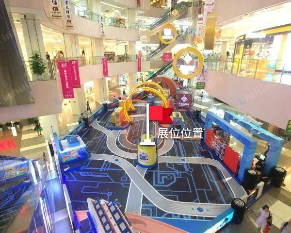 北京华联购物中心荣华中路店 - 大中庭