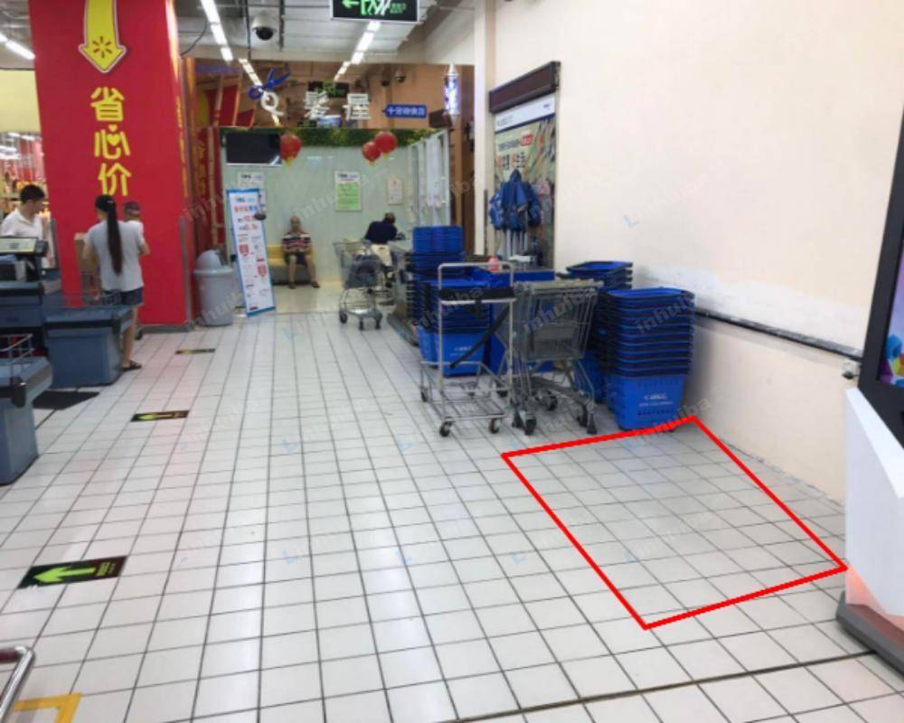 深圳沃尔玛金港店 - 收银台出口处
