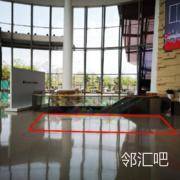 A号门扶梯侧位