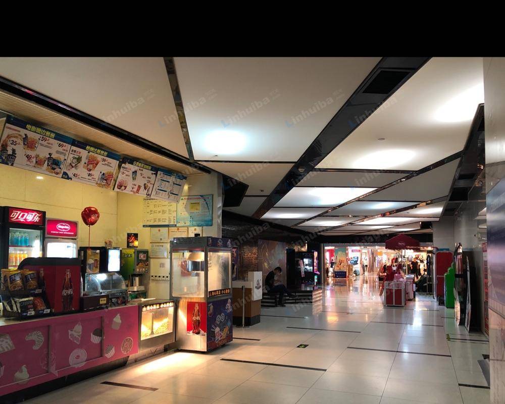 西安万达影城开元广场店 - 影城大堂墙面