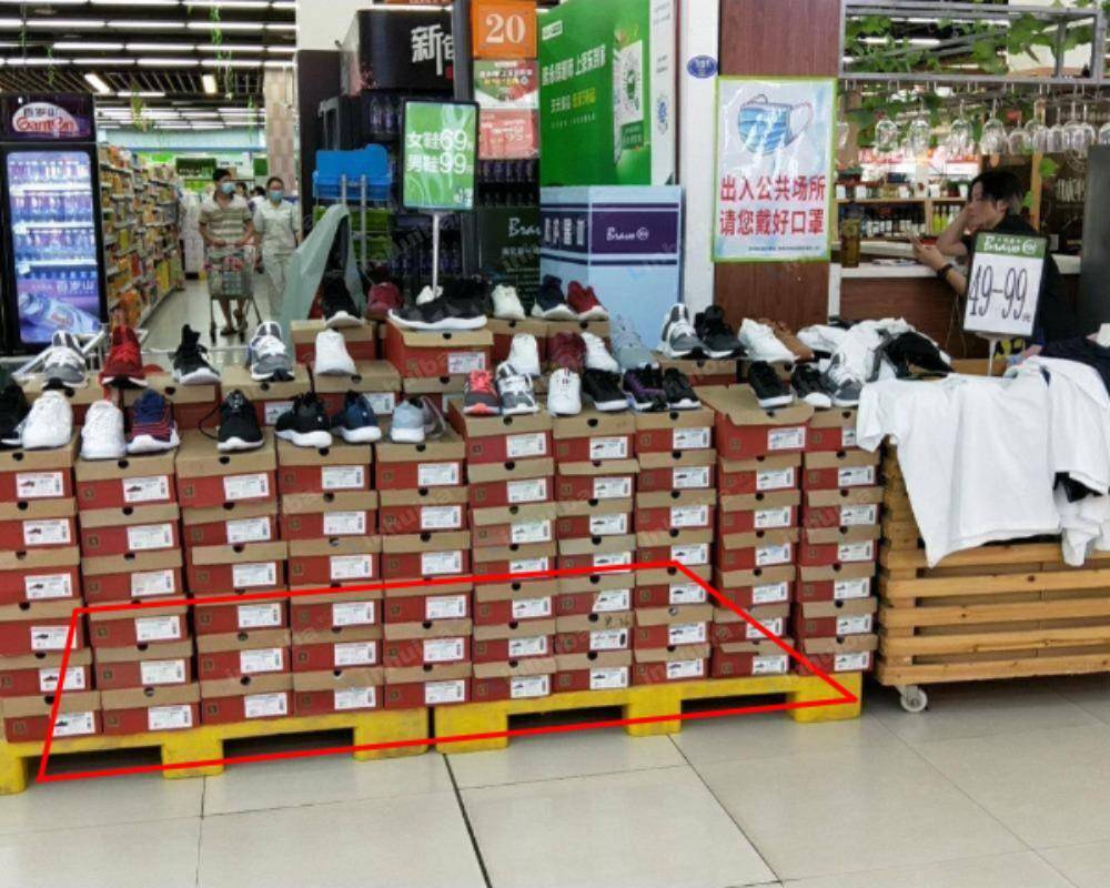 厦门永辉超市新阳店 - 超市收银出口处