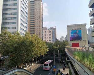 上海中福实业大厦 - 一楼大厅