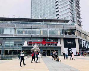 深圳益田假日广场 - B2层新区中庭
