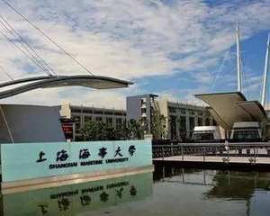 东门入口边上凉亭