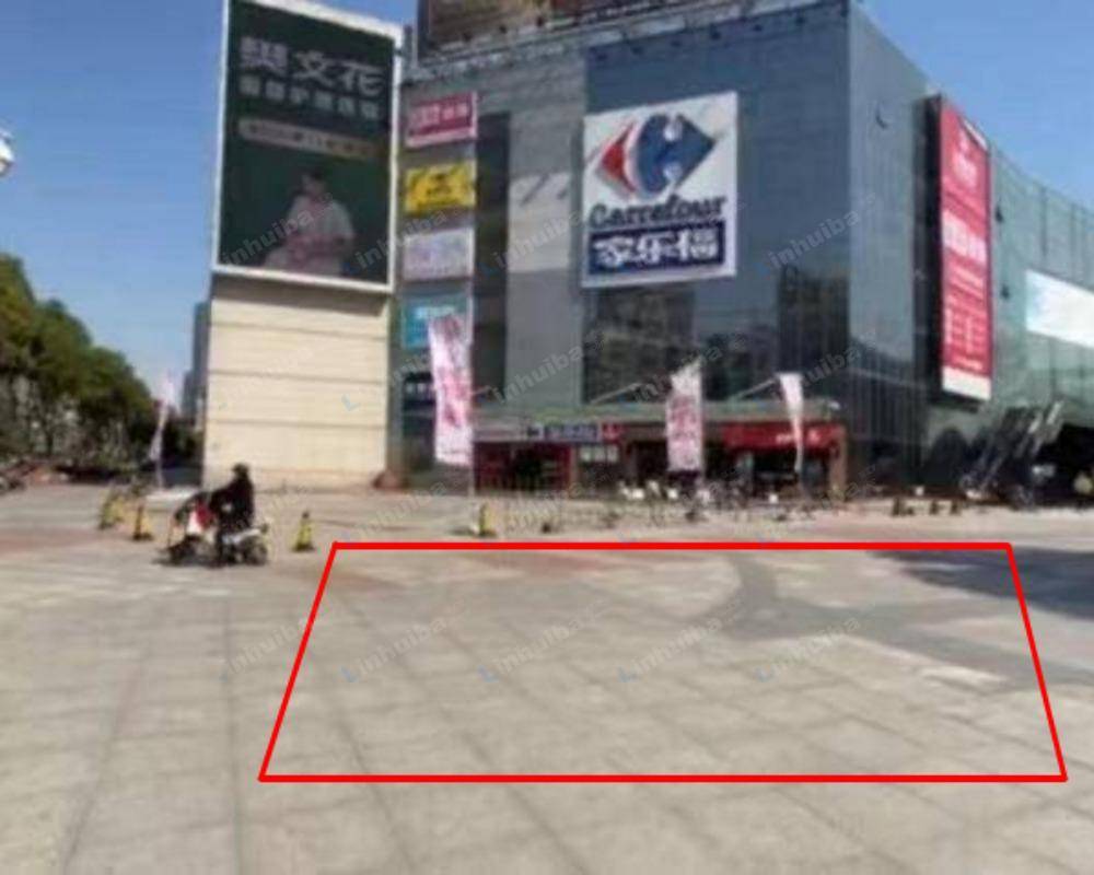 无锡阳光购物广场 - 1楼外广场