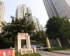 小区出入电梯口