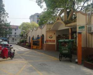 幼儿园附近空地