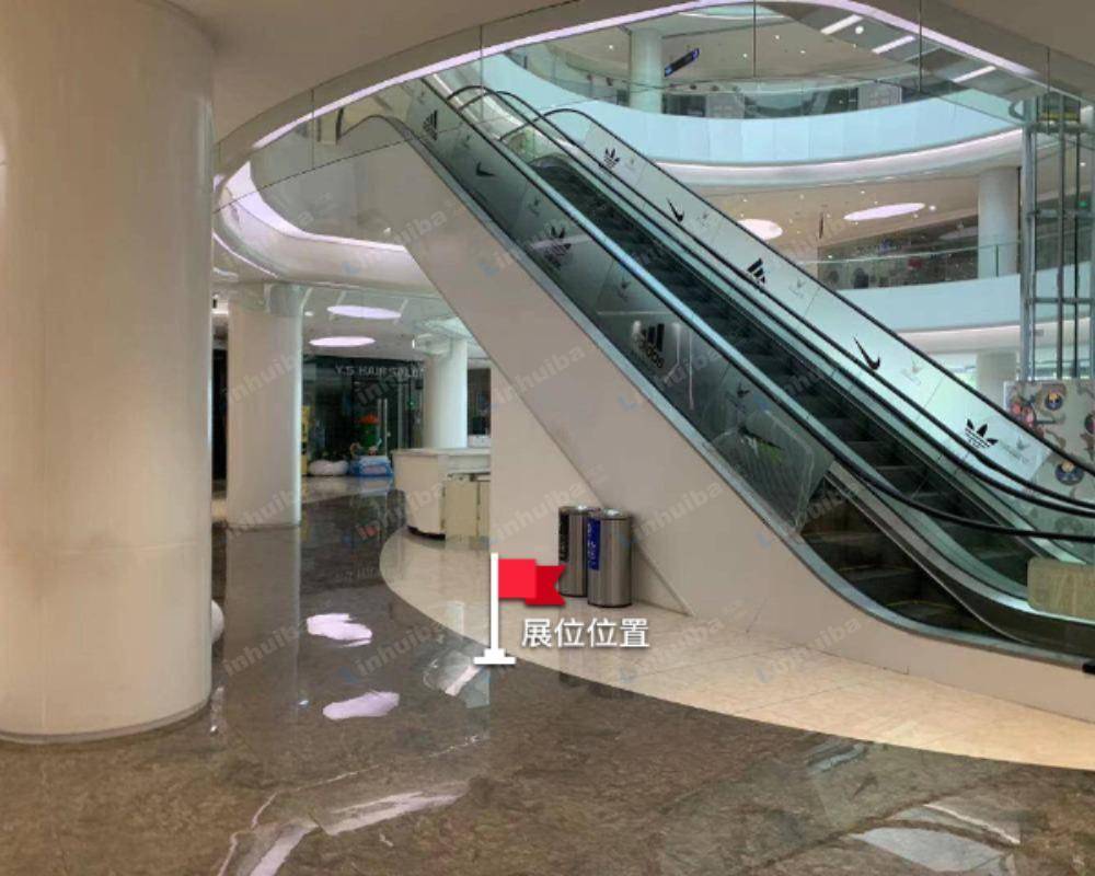 上海彩生活时代广场 - 一楼扶梯口机器位置