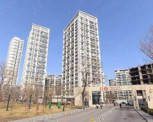 正门入口保安厅旁