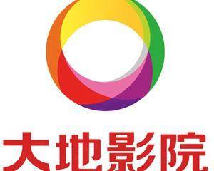 影院正门口左侧