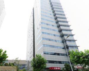 一楼大厅前台对面