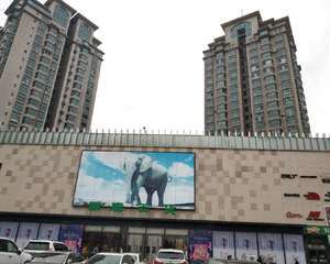 北京国泰百货通州店 - 一层黄金珠宝区
