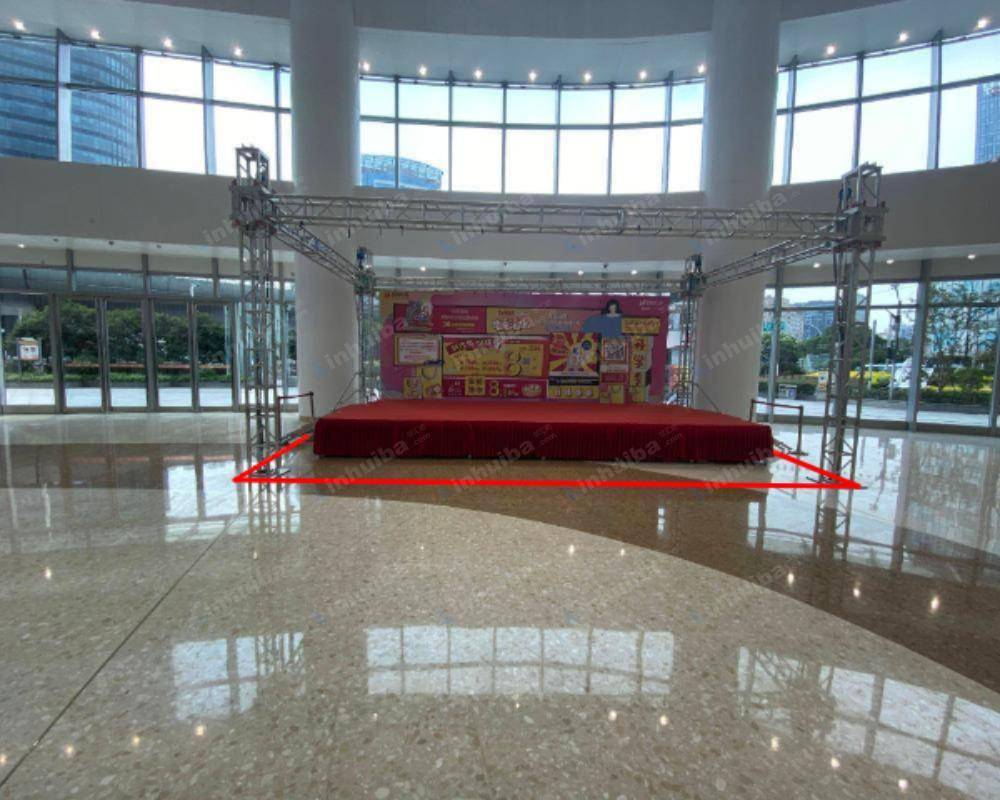 上海百联又一城购物中心 - 一楼正门大厅