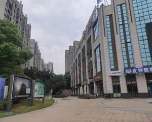 B区广场或E区广场