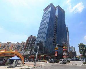 东莞汇盛国际发展大厦 - 出入口右侧