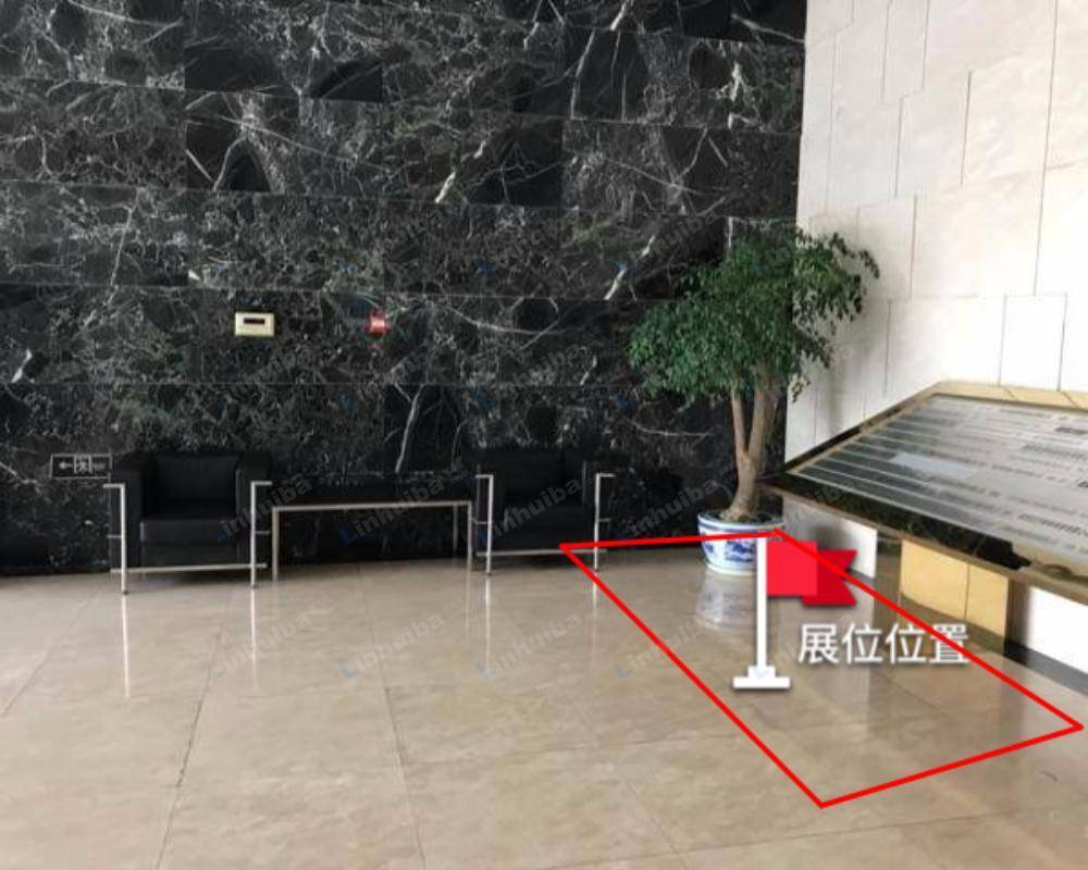 南京必得大厦 - A座一楼电梯口旁