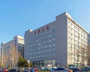 北京华控大厦 - 南大堂收发柜旁