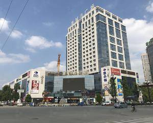 成都新城市购物广场 - AB馆中间连廊