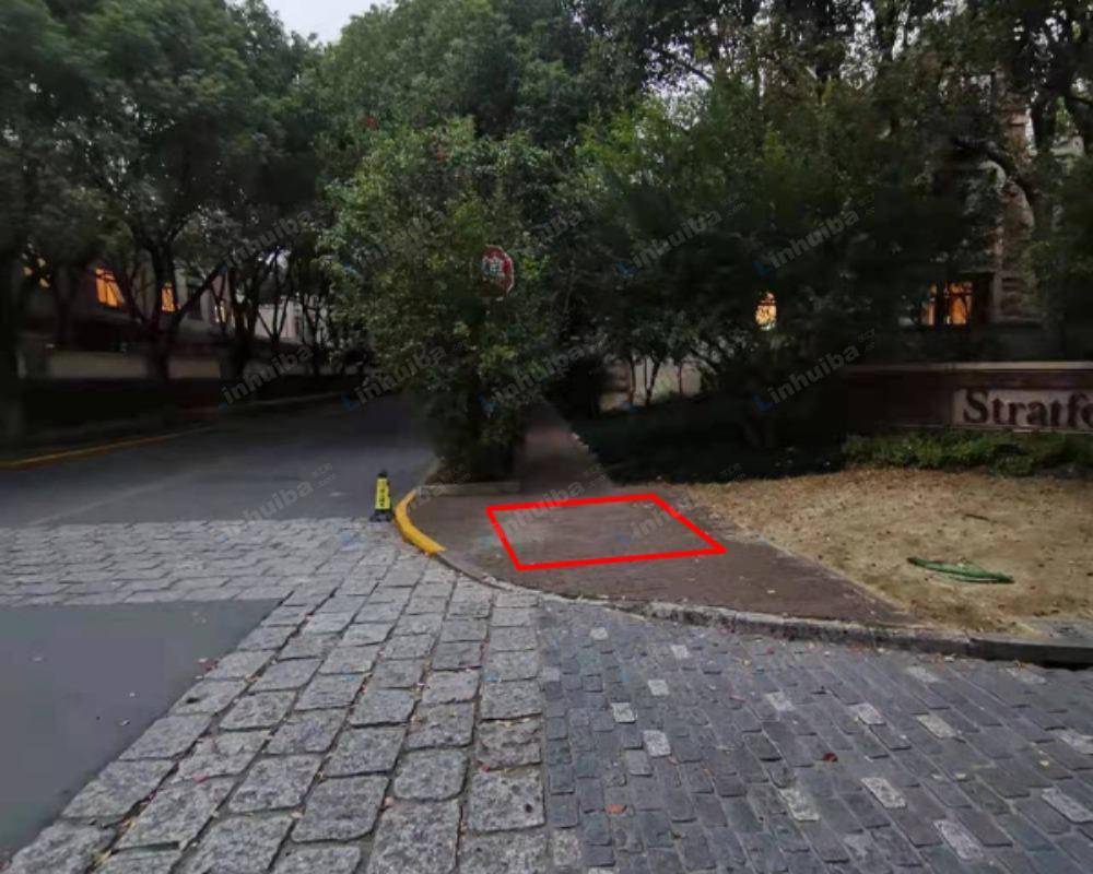 上海万科红郡1期 - 西南门出入口附近