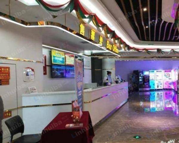 嘉华国际影城(万象生活城店原泛华广场） - 大堂，售票处前面